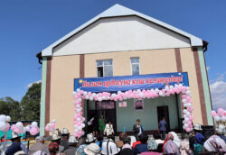 НАРЫН РАЙОНУНДА 75 ОРУНДУУ БАЛА БАКЧА АЧЫЛДЫ