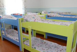 НАРЫН РАЙОНУНДА 75 ОРУНДУУ БАЛА БАКЧА АЧЫЛДЫ