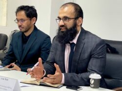 БЕКЖАН СУПАНАЛИЕВ ӨНҮКТҮРҮҮ БОЮНЧА ӨНӨКТӨШТӨР МЕНЕН БИЛИМ БЕРҮҮ ТАРМАГЫНА КОЛДООНУ ТАЛКУУЛАДЫ