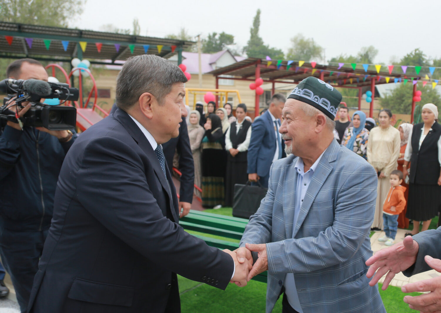 ОШ ШААРЫНДА 100 ОРУНДУУ БАЛА БАКЧА АЧЫЛДЫ