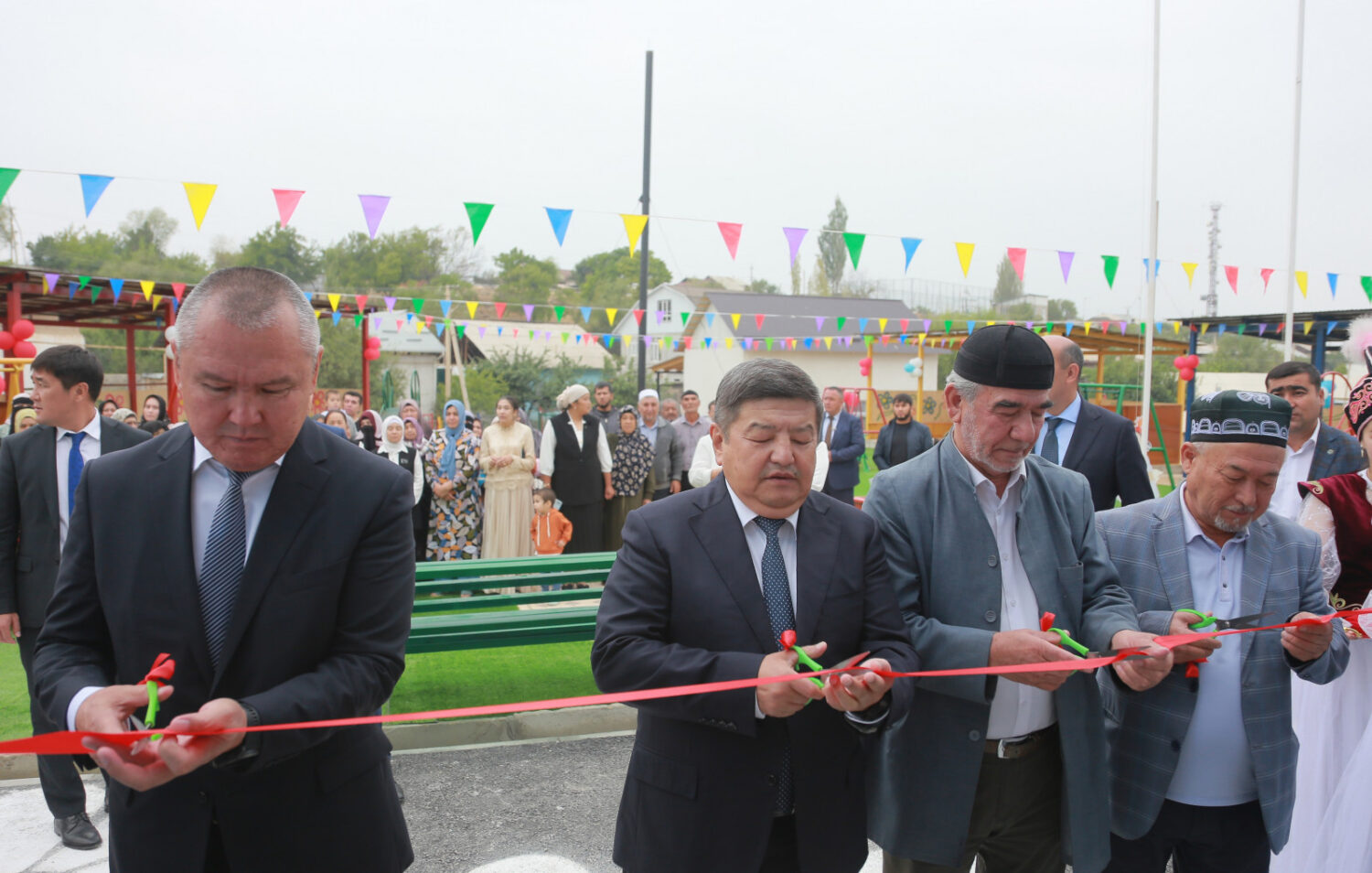 ОШ ШААРЫНДА 100 ОРУНДУУ БАЛА БАКЧА АЧЫЛДЫ