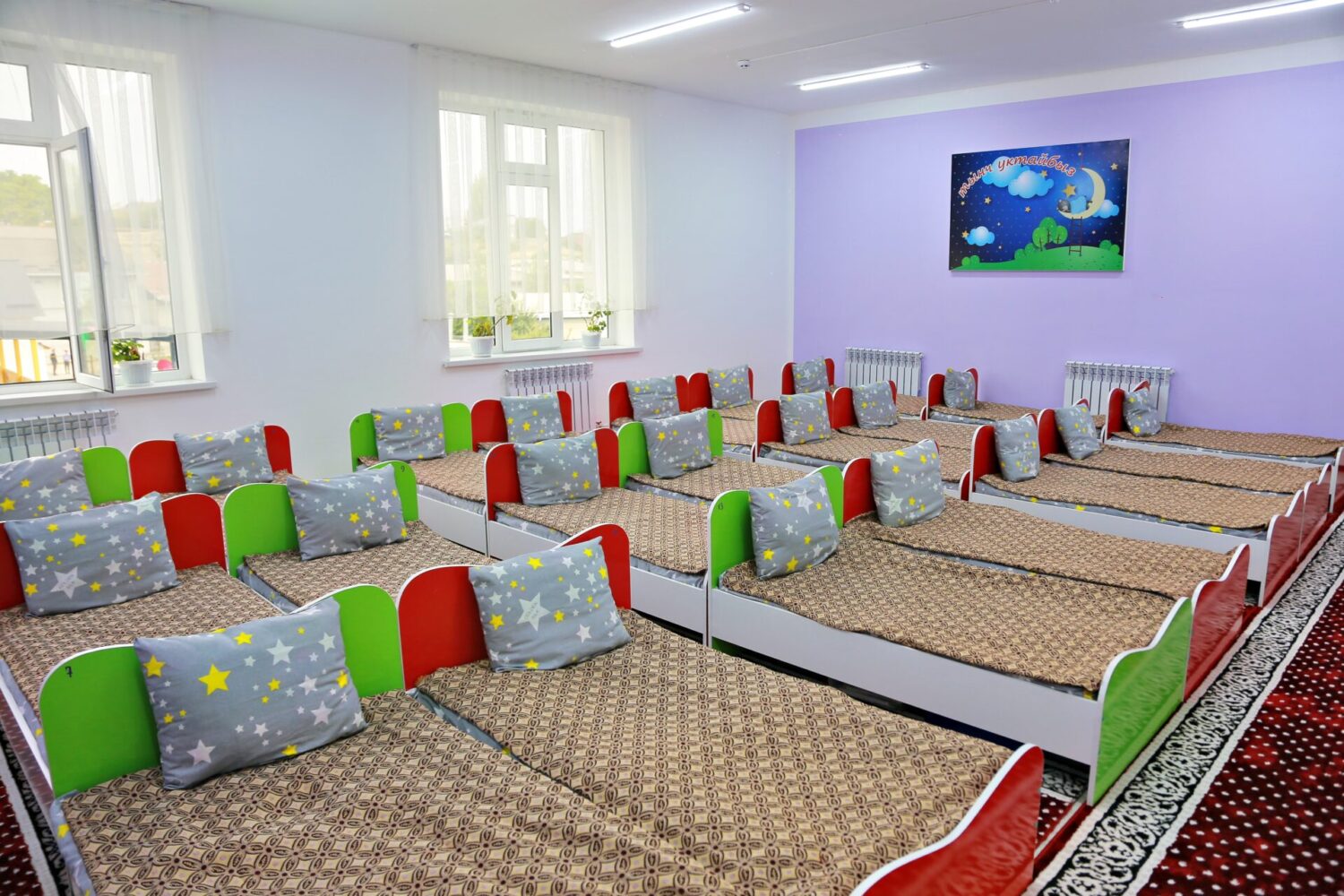 ОШ ШААРЫНДА 100 ОРУНДУУ БАЛА БАКЧА АЧЫЛДЫ