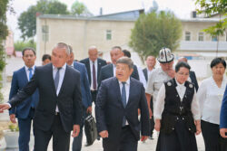 ОШ ШААРЫНДА 500 ОРУНДУУ ЖАҢЫ МЕКТЕП ПАЙДАЛАНУУГА БЕРИЛДИ