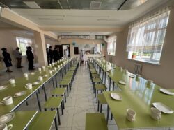 ЭДИЛ БАЙСАЛОВ ЖАҢЫ МЕКТЕПТИН АЧЫЛЫШЫНА КАТЫШТЫ