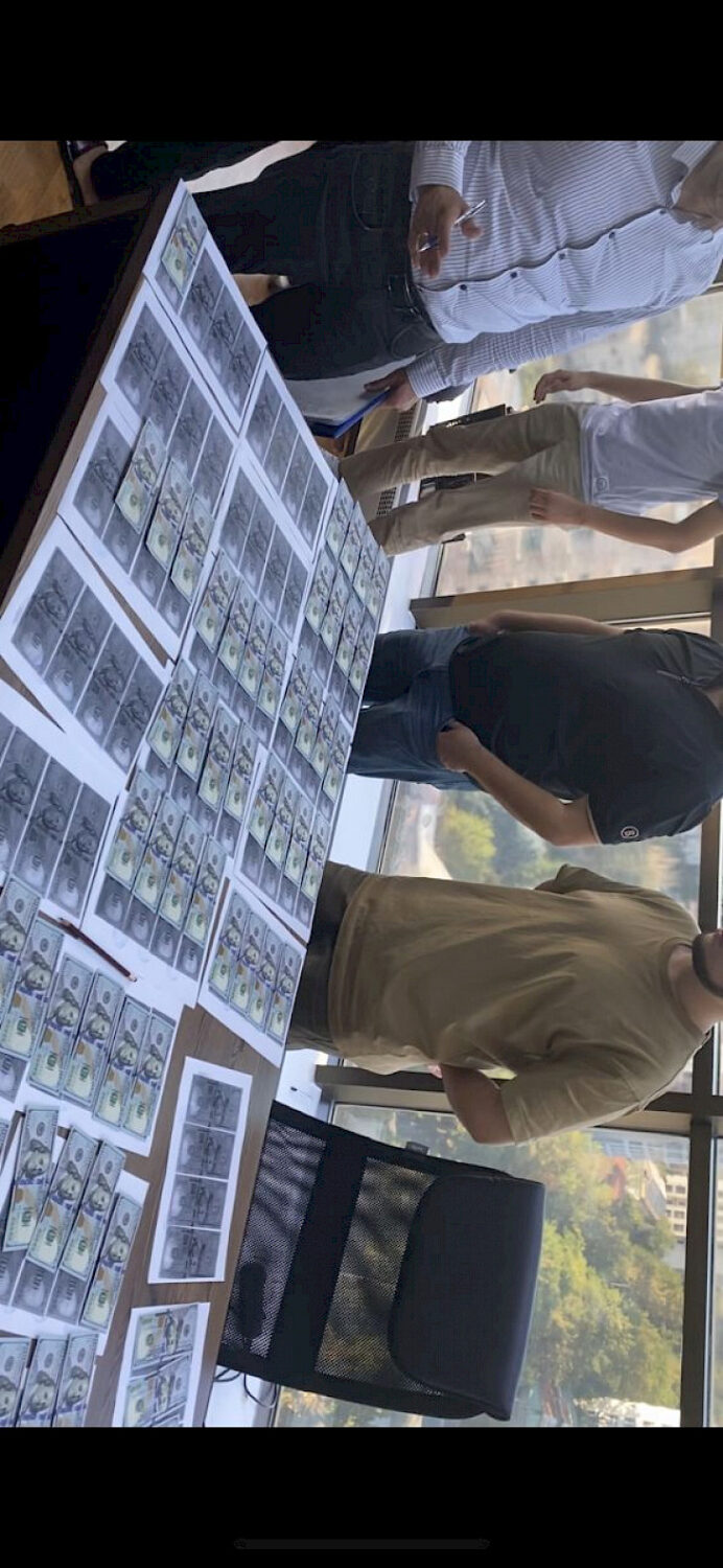 Бишкекте криптовалюта сатып алууну уюштуруп жүргөн жашыруун бюро аныкталды