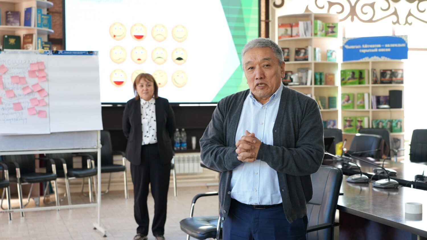 25 ОКУТУУЧУ ИНКЛЮЗИВДИК БИЛИМ БЕРҮҮ БОЮНЧА ТРЕНИНГДЕН ӨТҮҮДӨ