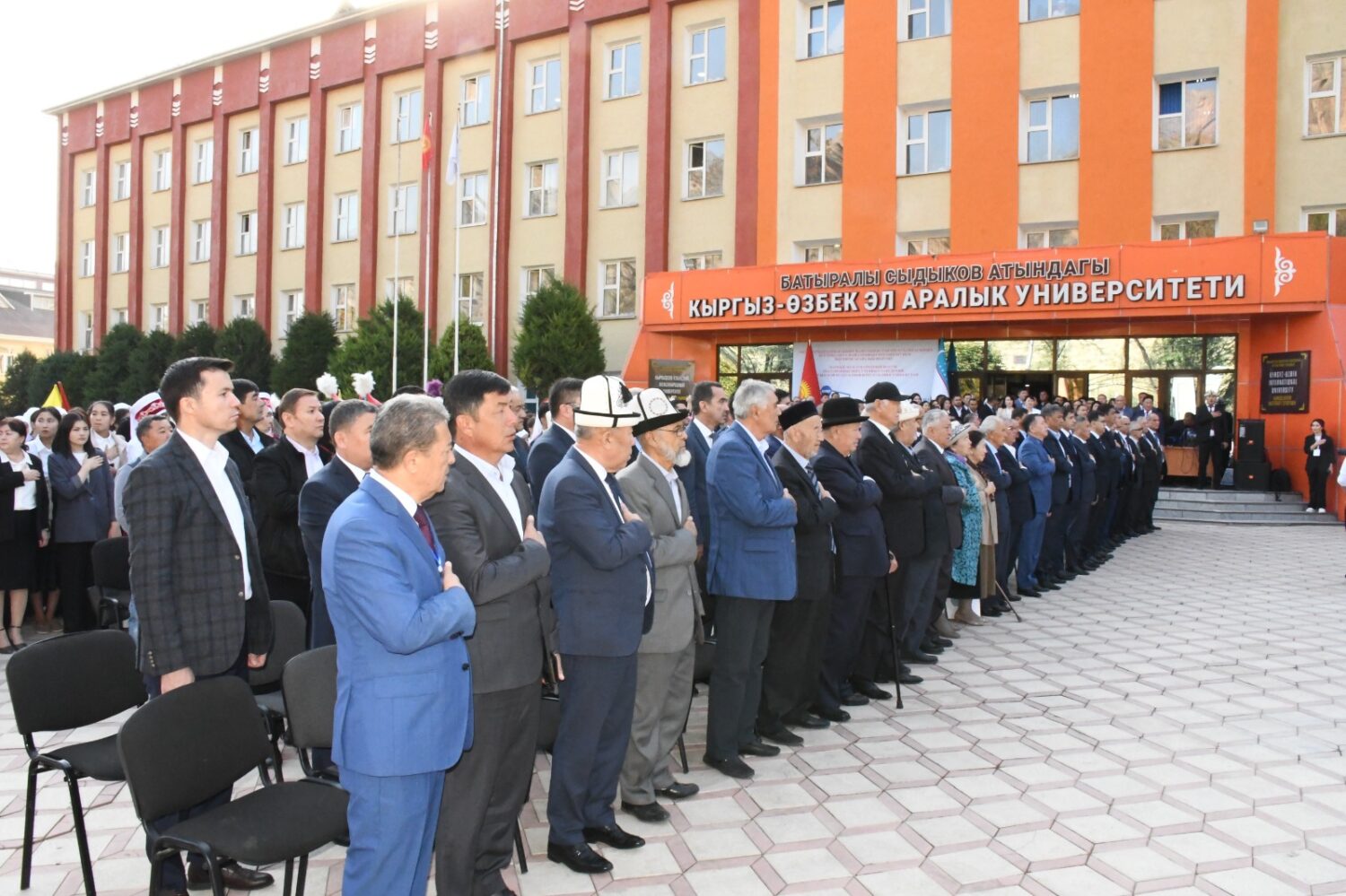 ЭЛ АРАЛЫК ФОРУМ: Б.СЫДЫКОВДУН АЙКЕЛИ АЧЫЛДЫ