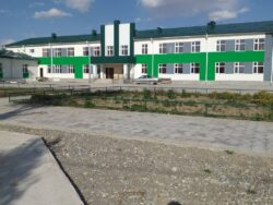 АТ-БАШЫДАГЫ МЕКТЕП КУРУЛУШТАРЫ ИЙГИЛИКТҮҮ ЖҮРҮҮДӨ