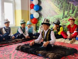 ЖАШ МАНАСЧЫЛАРДЫН КАРОО-СЫНАГЫ ӨТТҮ