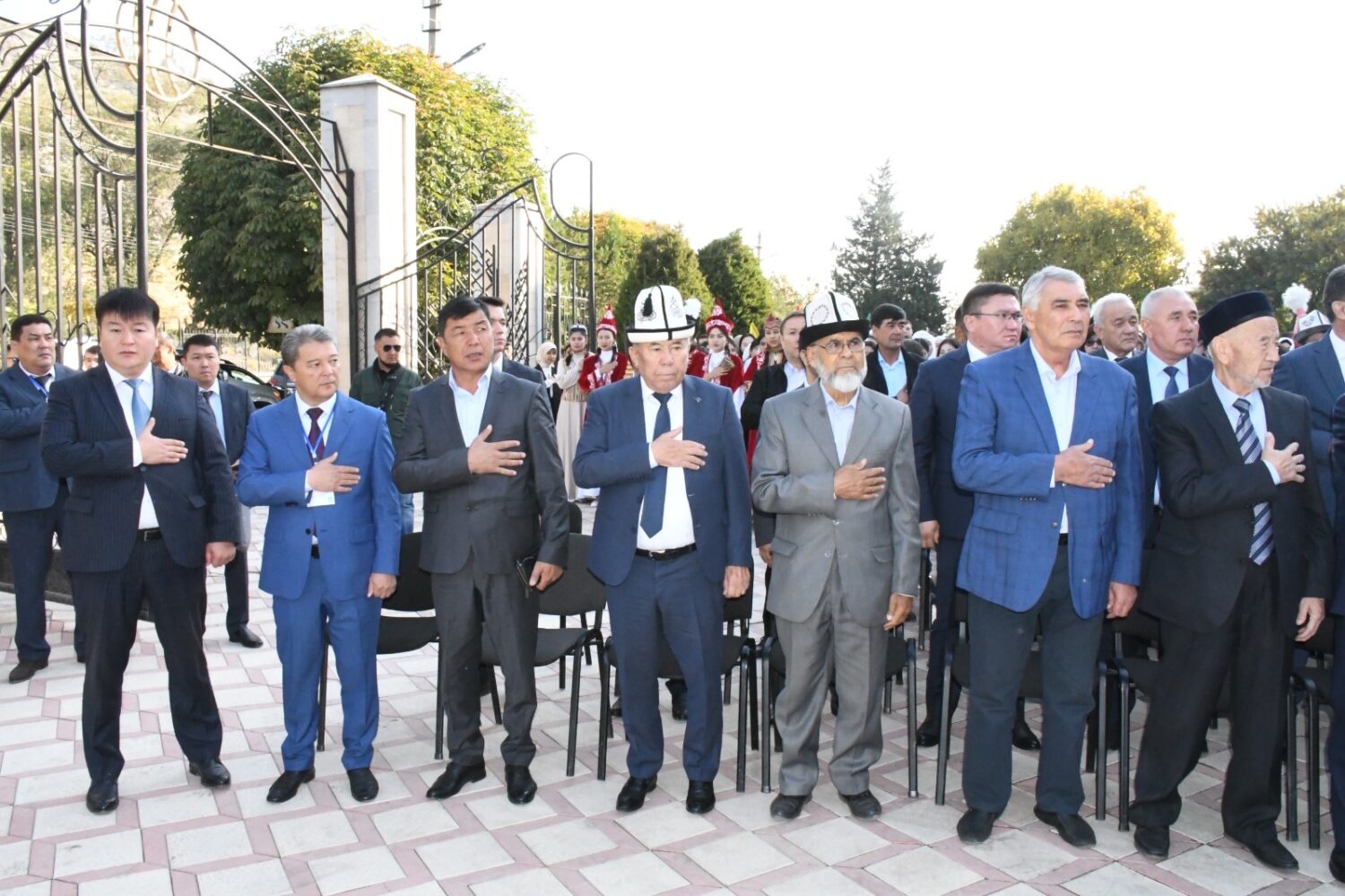 ЭЛ АРАЛЫК ФОРУМ: Б.СЫДЫКОВДУН АЙКЕЛИ АЧЫЛДЫ