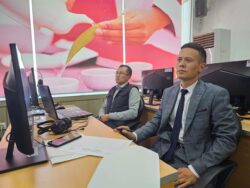 ОРТО КЕСИПТИК БИЛИМ БЕРҮҮ СИСТЕМАСЫНЫН ОКУТУУЧУЛАРЫНЫН КВАЛИФИКАЦИЯСЫН ЖОГОРУЛАТУУ БОЮНЧА ТРЕНИНГ БАШТАЛДЫ