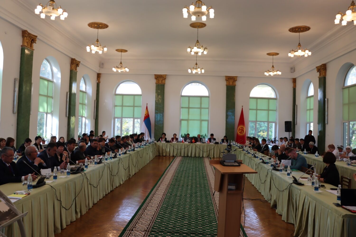 КУАУ ДА ФОРУМ ӨТТҮ