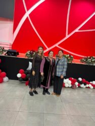 КЫРГЫЗ ЭПОСТОРУ ЭМИ АНГЛИСЧЕ СҮЙЛӨЙТ