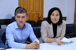 РЕСПУБЛИКАНЫН БАРДЫК МЕКТЕПТЕРИН ИНТЕРНЕТ МЕНЕН КАМСЫЗДОО МАСЕЛЕСИ ТАЛКУУЛАНДЫ