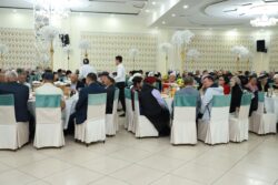 ОШМУ: АРДАГЕР ОКУТУУЧУЛАР МЕНЕН КЫЗМАТКЕРЛЕРГЕ СЫЙ