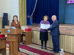 БИЛИМ БЕРҮҮ ЖАНА ИЛИМДИН ӨНҮГҮҮСҮНДӨ ЖАСАЛМА ИНТЕЛЛЕКТТИН РОЛУ