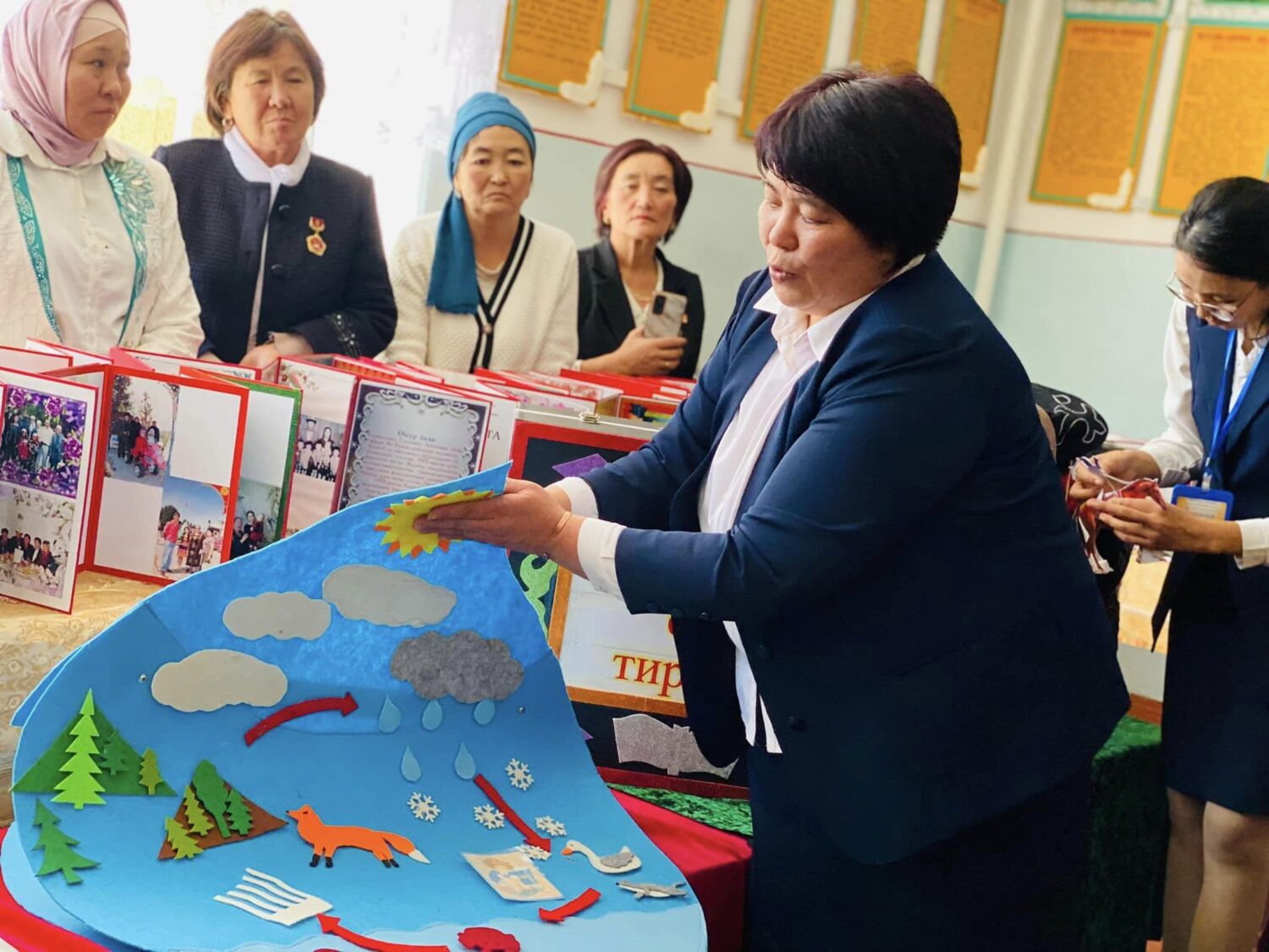 АТ-БАШЫДА БАШТАЛГЫЧ КЛАССТЫН МУГАЛИМДЕРИ АРАСЫНДА СЫНАК ӨТТҮ