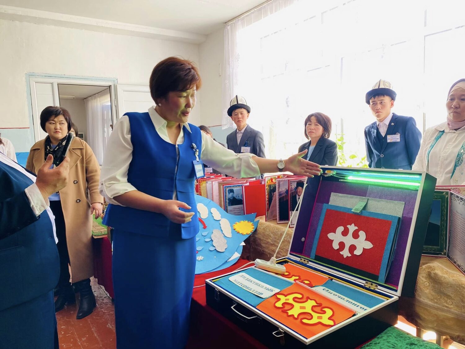 АТ-БАШЫДА БАШТАЛГЫЧ КЛАССТЫН МУГАЛИМДЕРИ АРАСЫНДА СЫНАК ӨТТҮ