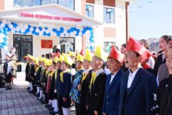 КАРА-КУЛЖАДА 61 МИЛЛИОН СОМГО КУРУЛГАН МЕКТЕП ИШКЕ БЕРИЛДИ