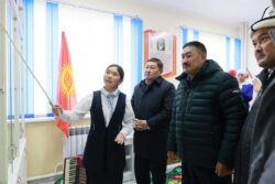 КАРА-КУЛЖАДА 61 МИЛЛИОН СОМГО КУРУЛГАН МЕКТЕП ИШКЕ БЕРИЛДИ