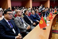 УЛУУ ОЙЧУЛГА  АРНАЛГАН КОНФЕРЕНЦИЯ