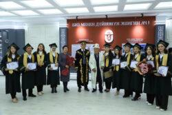 ОшМУ: Студенттер 1200$ стипендия алышты