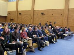 БИШКЕКТЕ КМШ ӨЛКӨЛӨРҮНҮН МЕКТЕП ТАМАК-АШЫ БОЮНЧА БИРИНЧИ ФОРУМУ ӨТКӨРҮЛҮҮДӨ