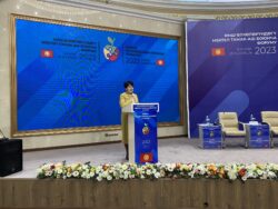 Э.БАЙСАЛОВ: “ Мектеп тамак-аш маселесин социалдык милдет катары гана эмес, инвестициялык өсүүгө дем берүүчү фактор катары да карайбыз”