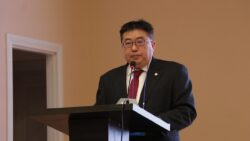 КМШ ӨЛКӨЛӨРҮНҮН МЕКТЕП ТАМАК-АШ ПРОГРАММАЛАРЫН НАТЫЙЖАЛУУ ИШКЕ АШЫРУУ БОЮНЧА АЛДЫҢКЫ ТАЖРЫЙБАЛАРЫ ТАЛКУУЛАНДЫ