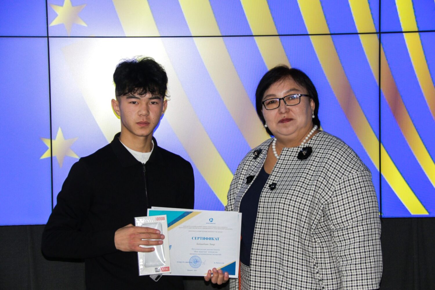 “ЖАШ ЖАРАТМАН” КОНКУРСУ ЖЫЙЫНТЫКТАЛДЫ