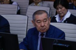 ОКУУЧУЛАРДЫН КЫРГЫЗ ТИЛИН БИЛҮҮ ДЕҢГЭЭЛИ ТӨМӨН