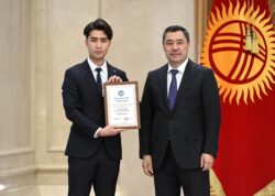 75СТУДЕНТ ПРЕЗИДЕНТТИК СТИПЕНДИЯГА ЭЭ БОЛДУ