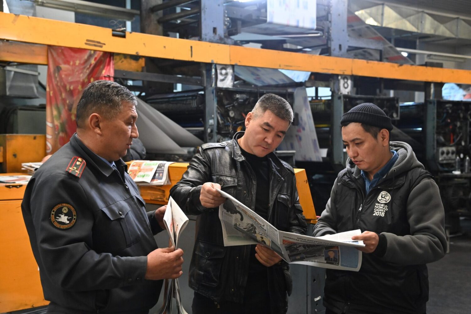 АТЫ ДАЛАЙ ӨЗГӨРТҮЛГӨН, ЗАТЫ КЫМБАТ “БЕТМЕ-БЕТ” ГЕЗИТИНЕ 90 ЖЫЛ