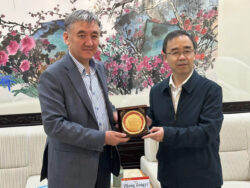 ОшМУ эл аралык байланыштарын кеңейтүүдө