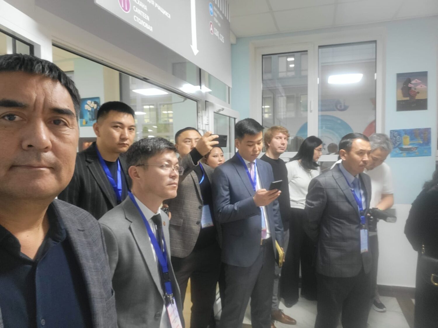 КЫРГЫЗСТАНДЫК АГАРТУУЧУЛАР АСТАНАДА