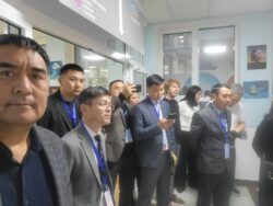 КЫРГЫЗСТАНДЫК АГАРТУУЧУЛАР АСТАНАДА