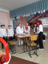 АР БИР САБАКТА АЙТМАТОВ АТЫ АТАЛДЫ