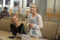 Ч.АЙТМАТОВ — ТЫНЧТЫКТЫН ЖАНА ДОСТУКТУН ЭЛЧИСИ 