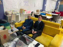 СТАРТАП: ОШМУНУН СТУДЕНТТЕРИ 989 687 СОМ ГРАНТ УТУП АЛДЫ