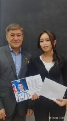 КОСМОНАВТ САЛИЖАН ШАРИПОВ ЖАШТАРДЫ ШЫКТАНДЫРДЫ