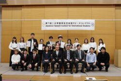 КМУНУН СТУДЕНТИ 1-ОРУНДА