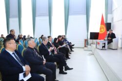 ОшМУ 85 жылдык мааракесин белгилейт