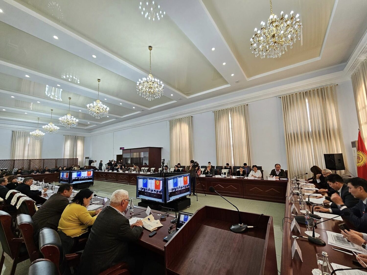 КМТУда КӨНДҮМДӨРДҮ ӨНҮКТҮРҮҮ БОРБОРУ АЧЫЛДЫ