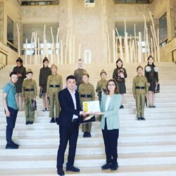 ЖАРАТЫЛЫШКА ЖАКЫНДАТКАН ИЙРИМ