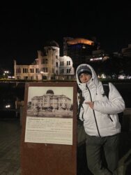 ЖАПОНИЯДА ИЙГИЛИККЕ ЖЕТКЕН СТУДЕНТ