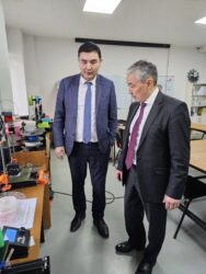 МИНИСТР ФИНАНСОВ ОЗНАКОМИЛСЯ СО СТУДЕНЧЕСКИМИ СТАРТАП ПРОЕКТАМИ В КГТУ