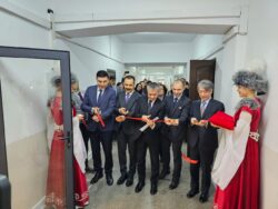 «Samsung и КГТУ им. И.Раззакова объединяют усилия: старт IT-Академии для инновационного образования!»