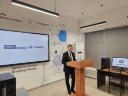 «Samsung и КГТУ им. И.Раззакова объединяют усилия: старт IT-Академии для инновационного образования!»