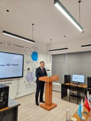«Samsung и КГТУ им. И.Раззакова объединяют усилия: старт IT-Академии для инновационного образования!»