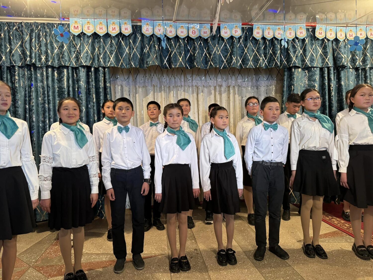 МЕКЕНИМ МЕНДЕН БАШТАЛАТ, ӨЛКӨБҮЗ  БИЗГЕ АМАНАТ!